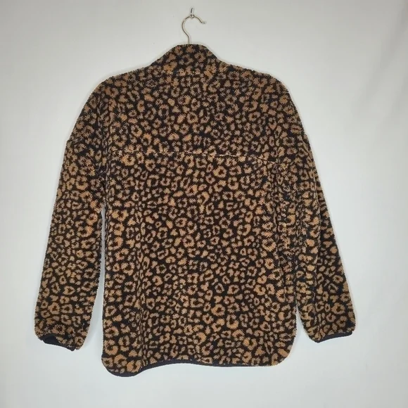 Teddy Leopard Print Zip Pullover Sweater - Picture 13 of 15